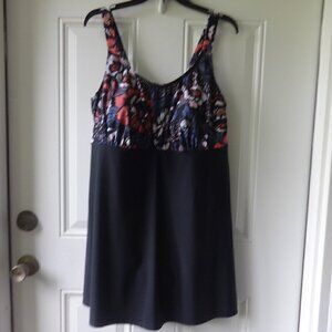 Avenue one piece swimsuit with skirt size 18 new with tags adjustable straps